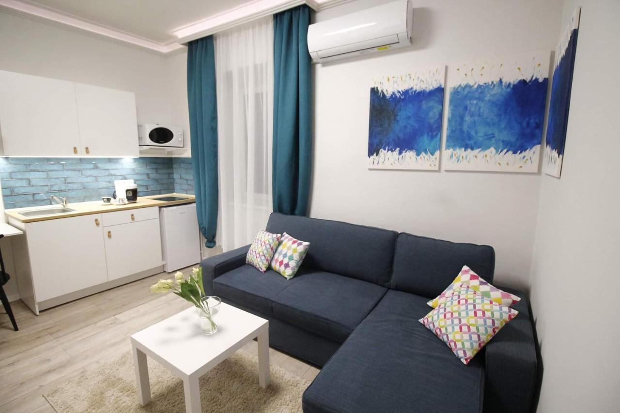 Viktoria Studioapartman Дьор Екстериор снимка